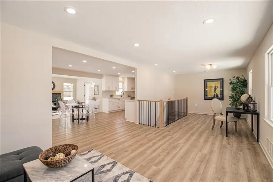 5520 Granada Lane, Roeland Park, KS 66205 - Image #3