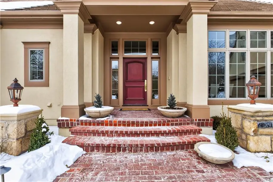 2108 W 115th Street, Leawood, KS 66211 - #3