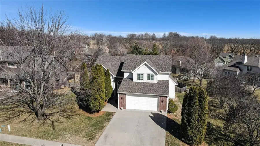 421 Fletcher Drive, Smithville, MO 64089 - #3
