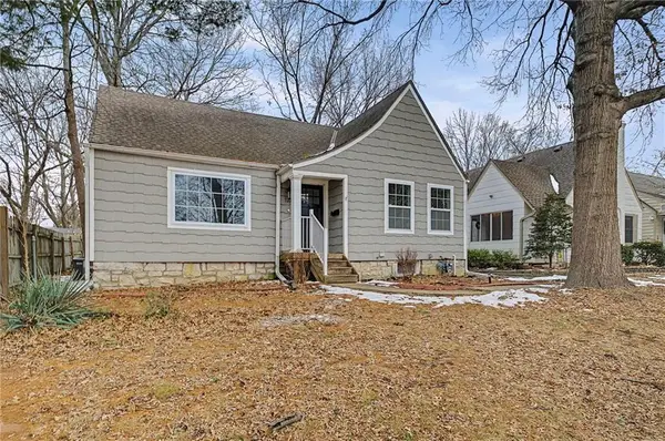 7221 Walnut Street, Kansas City, MO 64114