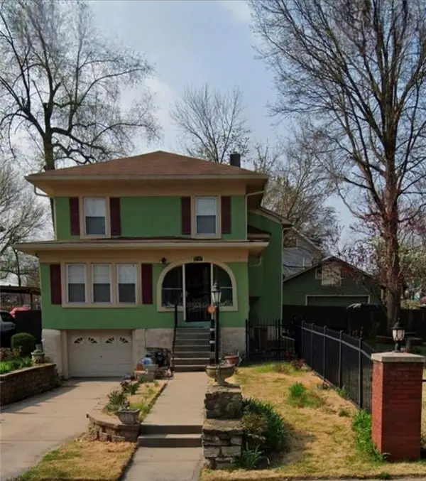 3207 Victor Street, Kansas City, MO 64128