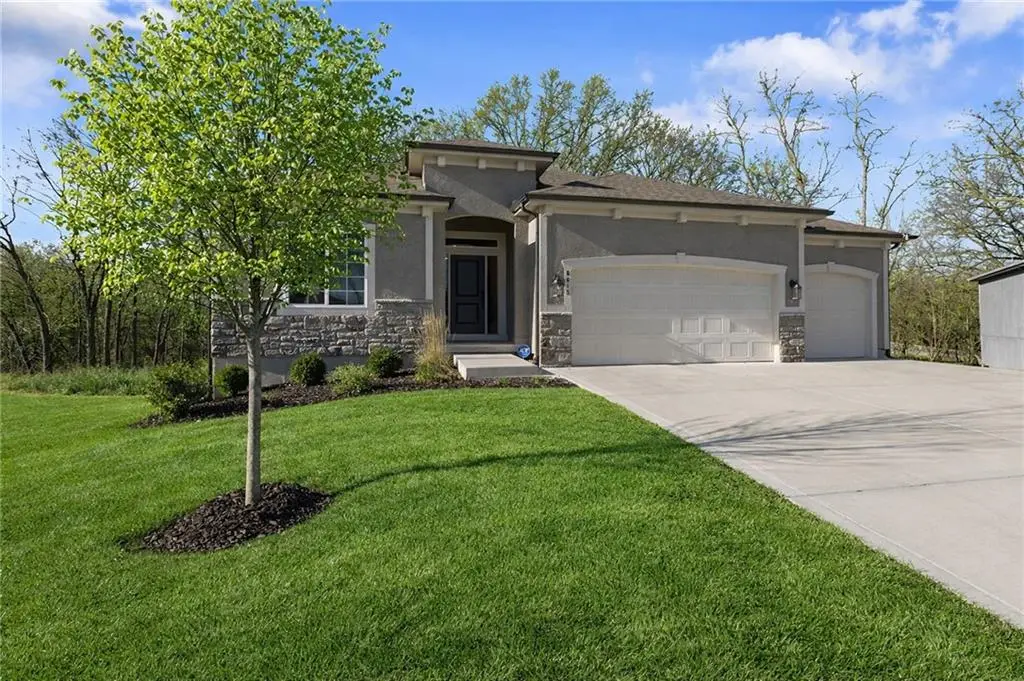 6615 NW 107th Court, Kansas City, MO 64154 - Image #1