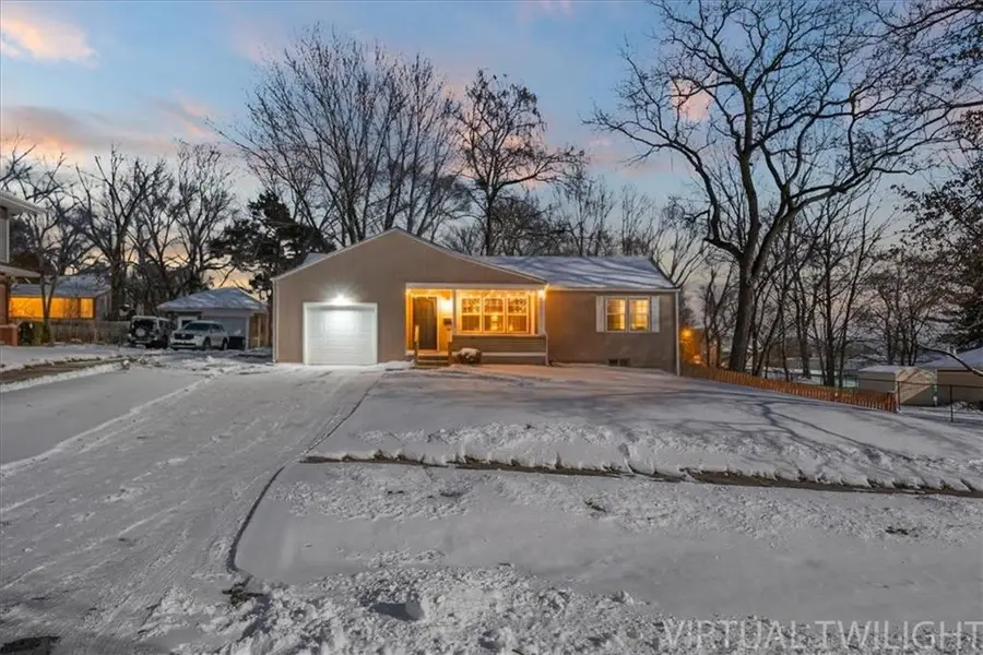 414 N Randolph Street, Pleasant Hill, MO 64080 - #2