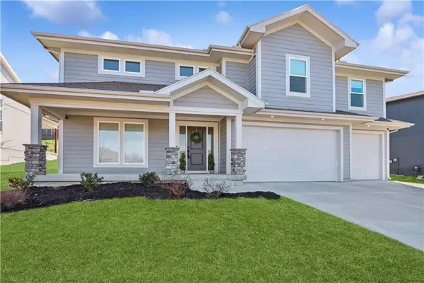 13325 W 49th Terrace, Shawnee, KS 66216