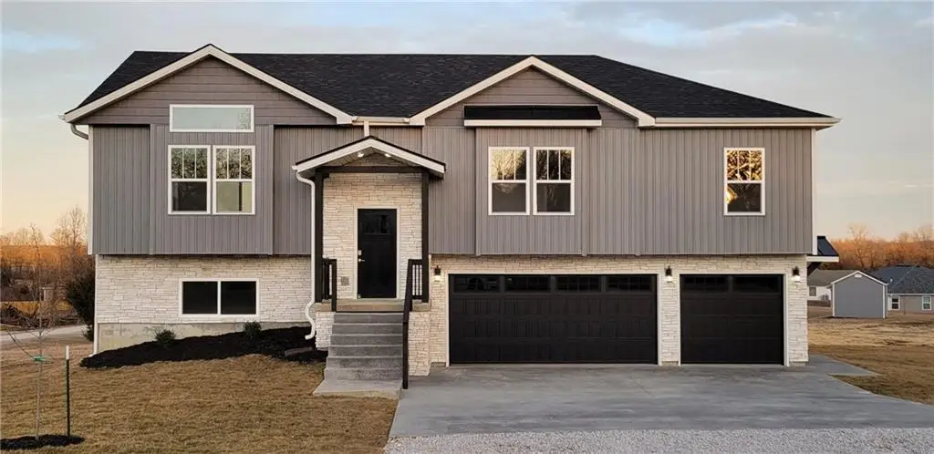 219 SE 141st Road, Warrensburg, MO 64093 - #1