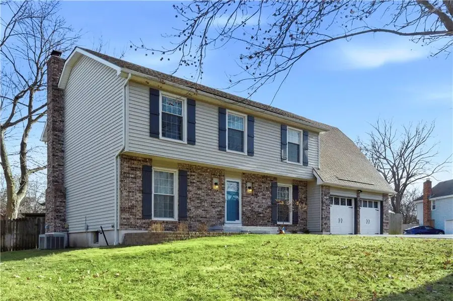 1701 E Sheridan Bridge Lane, Olathe, KS 66062 - #3