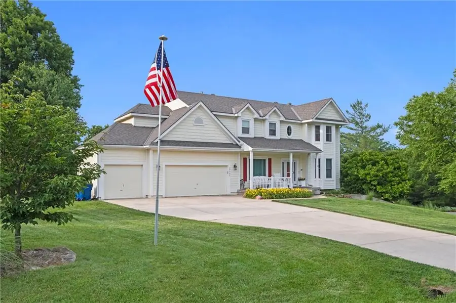 30602 W 84th Circle, De Soto, KS 66018 - #2