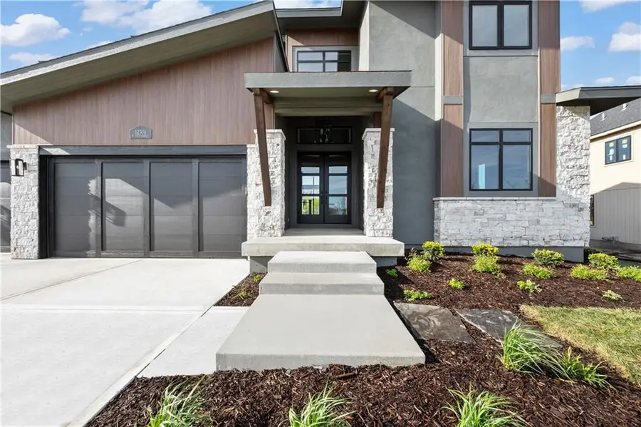 11711 W 181st Terrace, Overland Park, KS 66103 - Image #2