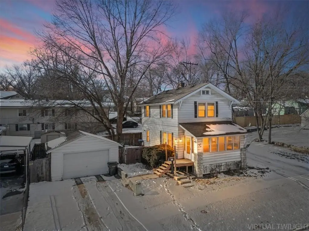 706 S 3rd Street, Leavenworth, KS 66048 - Image #1