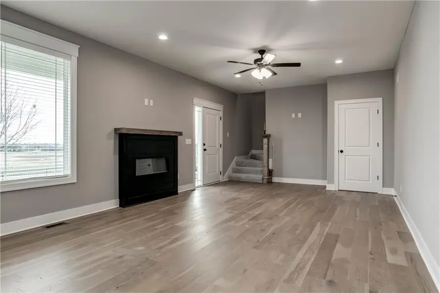 16849 W 164th Terrace, Olathe, KS 66062 - Image #2