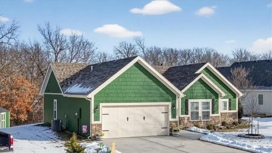 2080 Riverstone Drive, Excelsior Springs, MO 64024 - #2