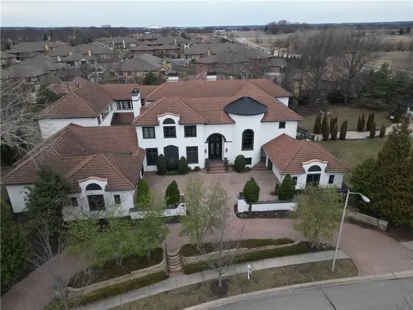 3423 W 138th Street, Leawood, KS 66224