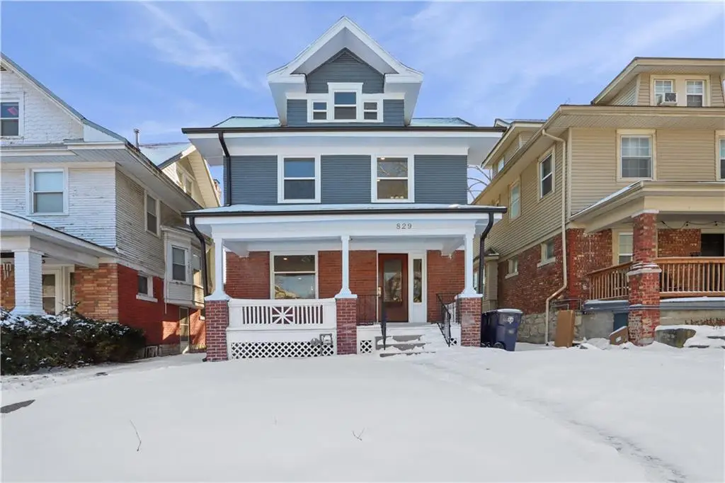 829 W 39th Terrace, Kansas City, MO 64111 - #1