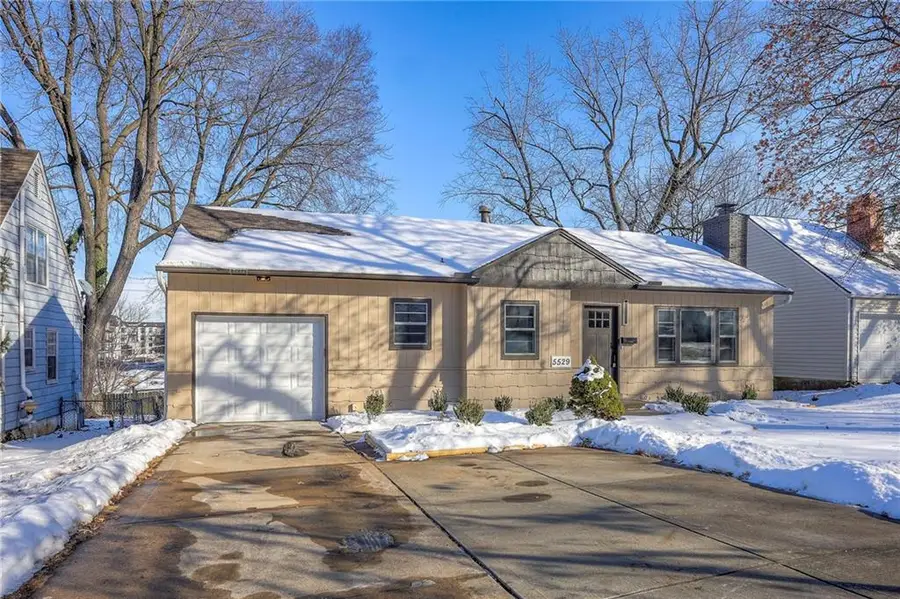 5529 Granada Lane, Mission, KS 66205 - #2