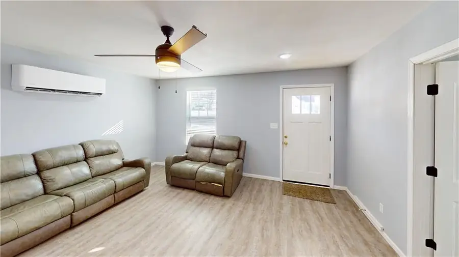 835 N Clay Street, Nevada, MO 64772 - #2