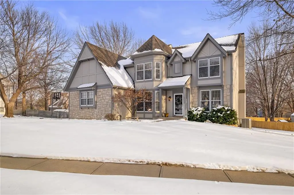 13209 S Locust Street, Olathe, KS 66062 - #1