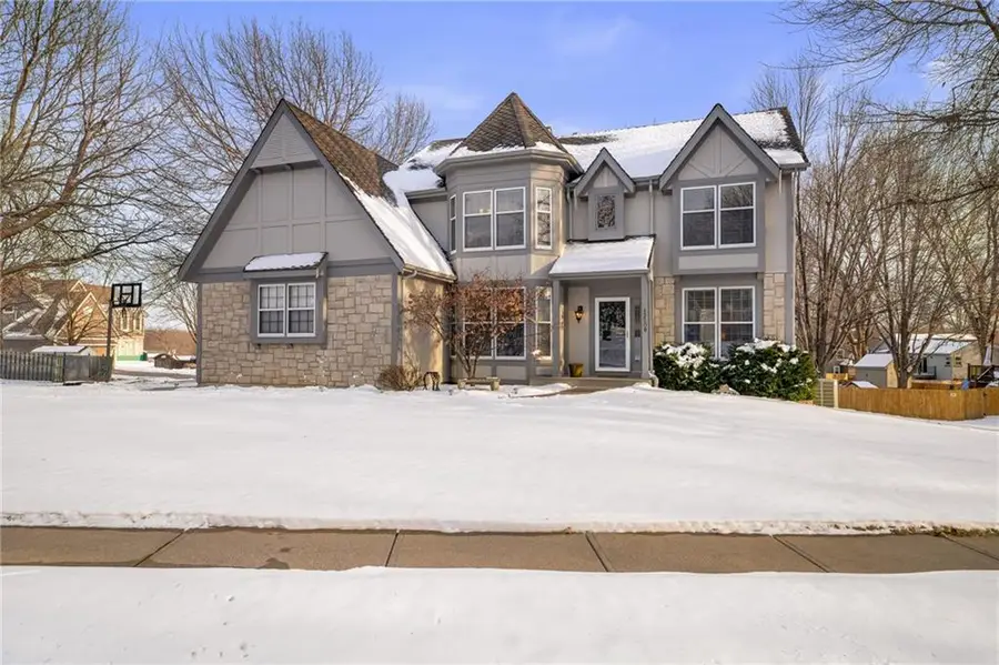 13209 S Locust Street, Olathe, KS 66062 - #2