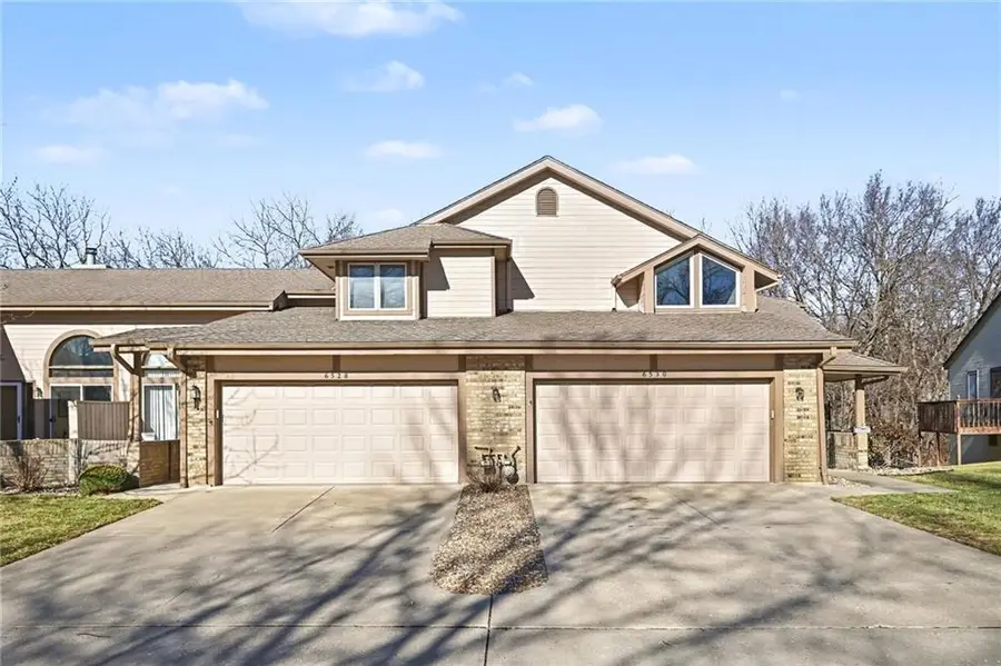 6530 N Revere Drive, Kansas City, MO 64151 - #2