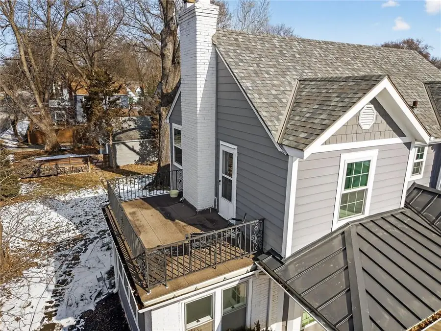 1124 W 77th Street, Kansas City, MO 64114 - Image #3