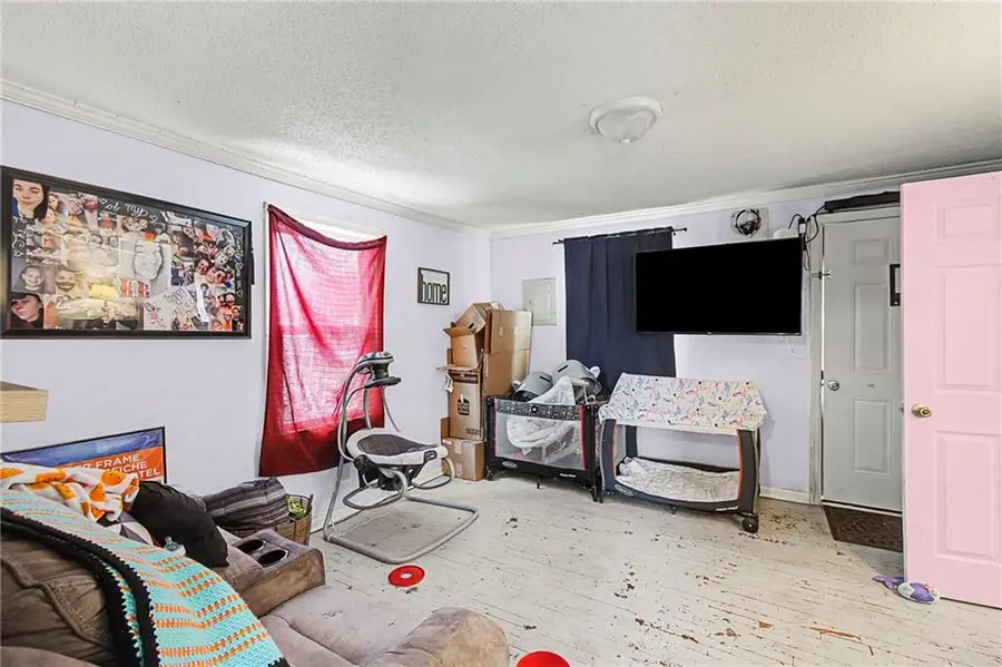 102 W Black Diamond Street, Richmond, MO 64085 - #3