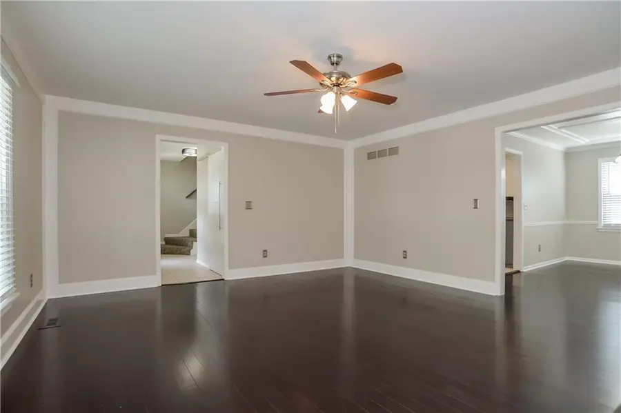 14711 S Arapaho Drive, Olathe, KS 66062 - Image #3