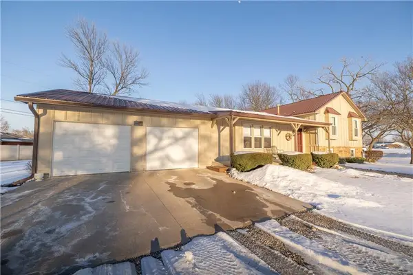 1424 Alleghany Street, Burlington, KS 66839
