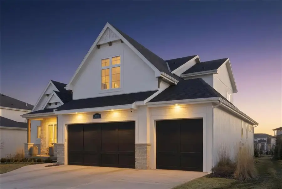 12601 W 170th Street, Overland Park, KS 66221 - #2