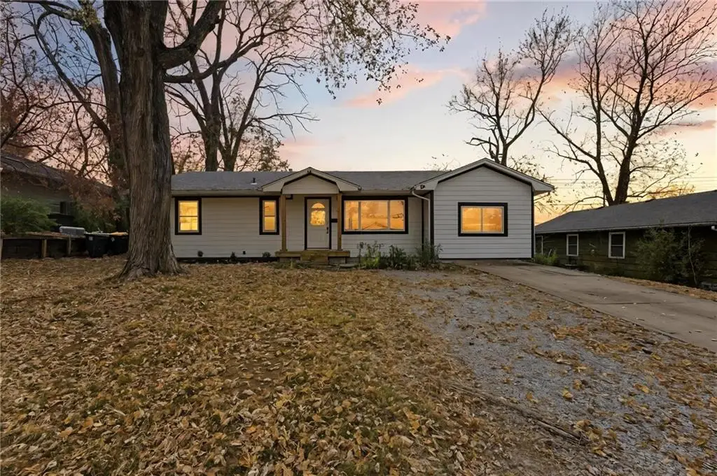 4207 E 115th Street, Kansas City, MO 64137 - #1