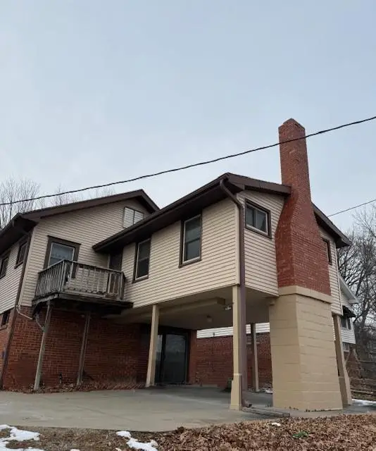 513 N Noyes Boulevard, Saint Joseph, MO 64501 - #3