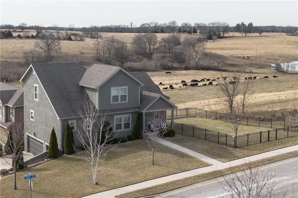 13803 Knipp Street, Bonner Springs, KS 66012 - #1