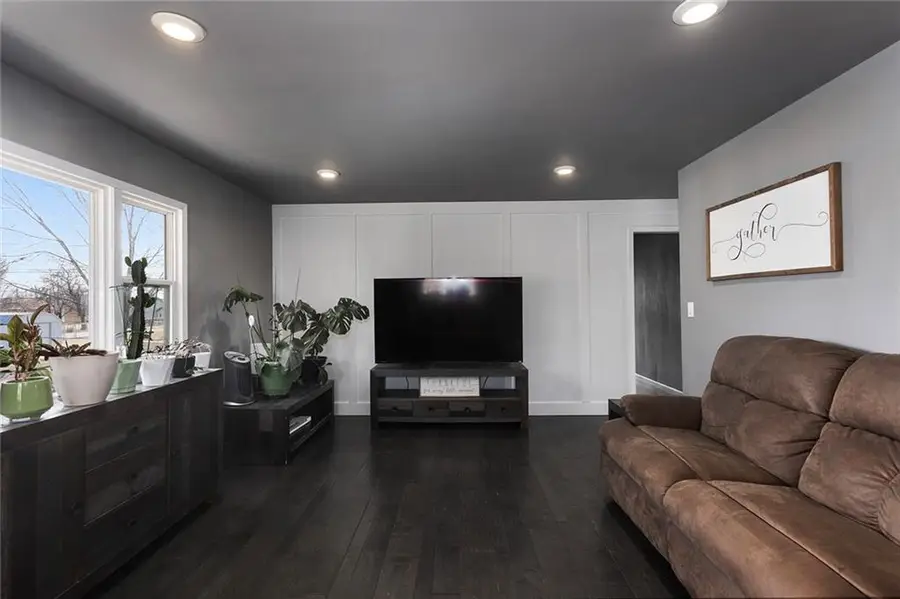 3309 Mueller Lane, Saint Joseph, MO 64506 - #3