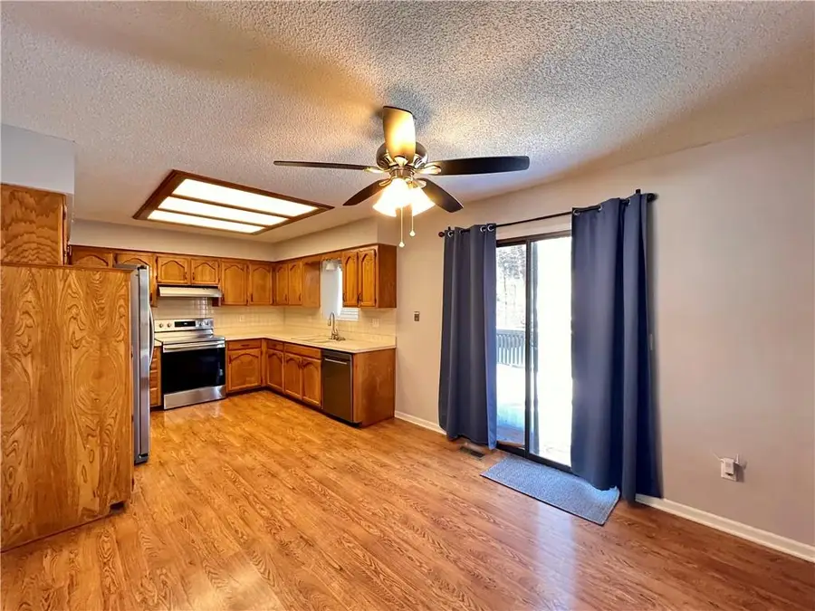 1211 24th Street, Blue Springs, MO 64015 - #3