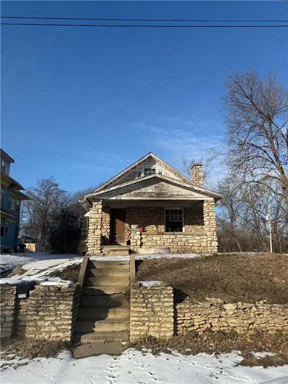 4424 E 54th Terrace, Kansas City, MO 64130