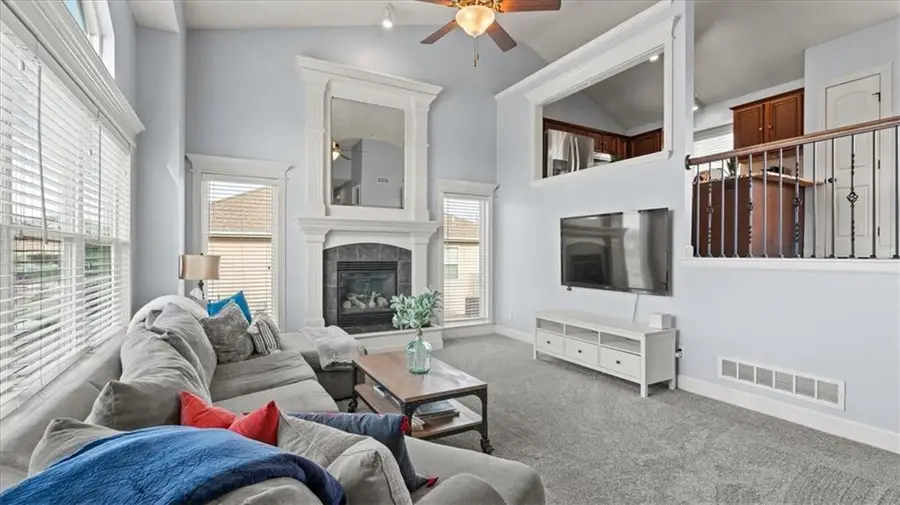 17193 S Kill Creek Road, Gardner, KS 66030 - #3