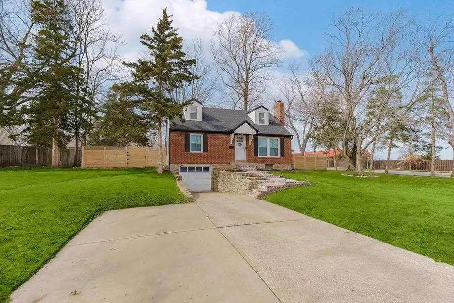 6404 Ballentine Street, Shawnee, KS 66203 - #2