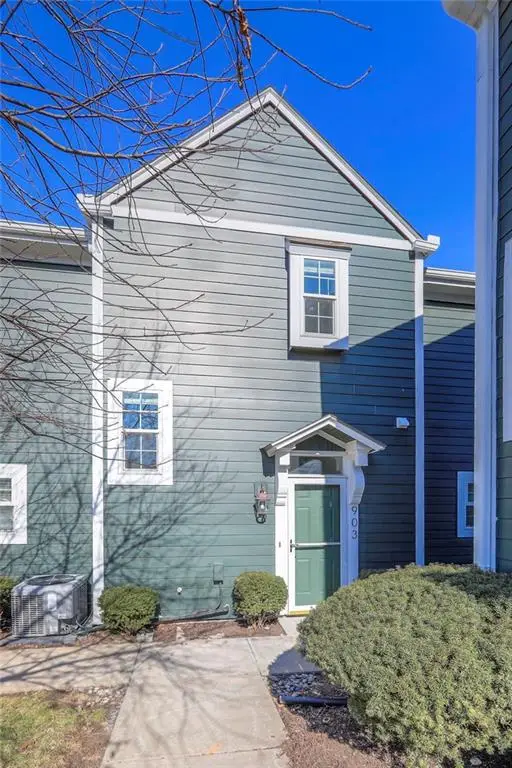 903 W 41st Place, Kansas City, MO 64111 - #3