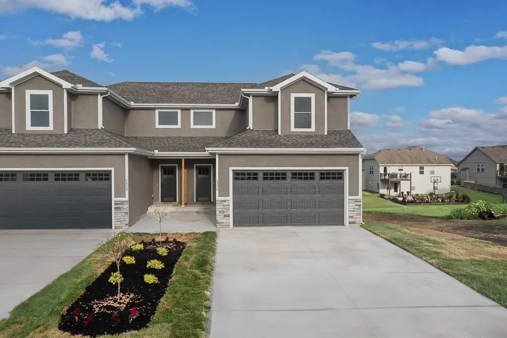 1320 N 159th Street, Basehor, KS 66007 - #1