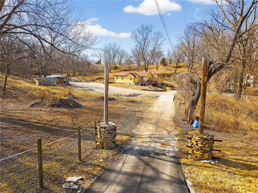 3718 N 59th Street, Kansas City, KS 66104 - #2