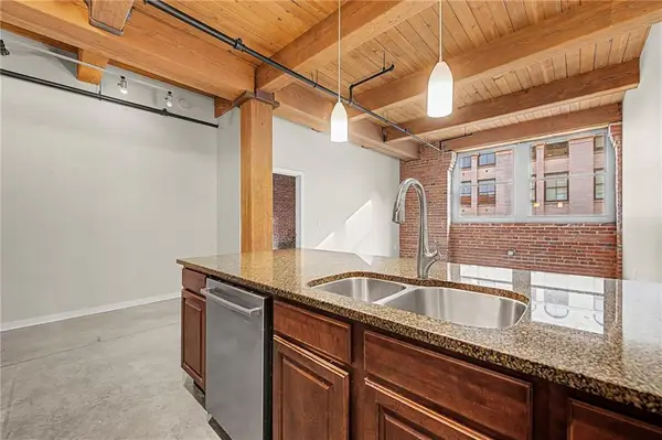 712 Broadway Boulevard #503, Kansas City, MO 64105