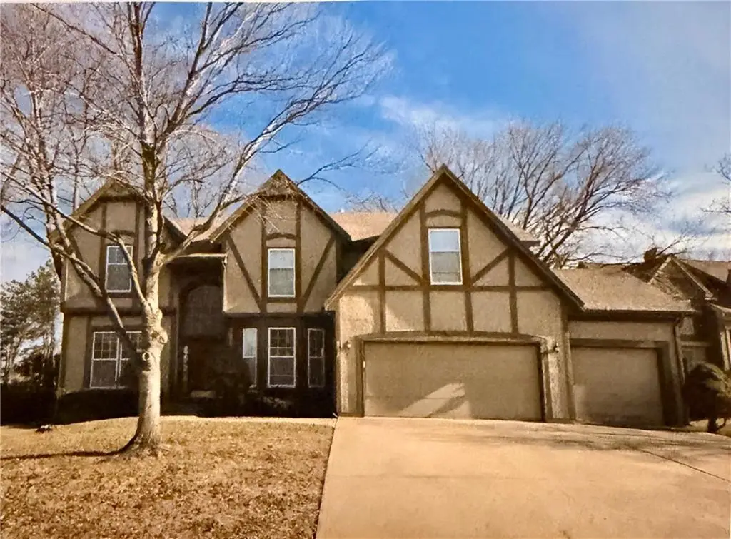 13009 Caenen Street, Overland Park, KS 66213 - Image #1