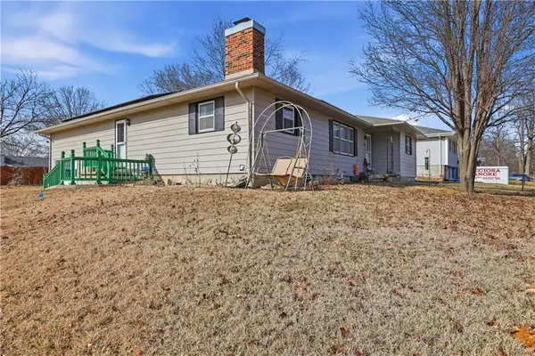 3406 S Stewart Avenue, Sedalia, MO 65301