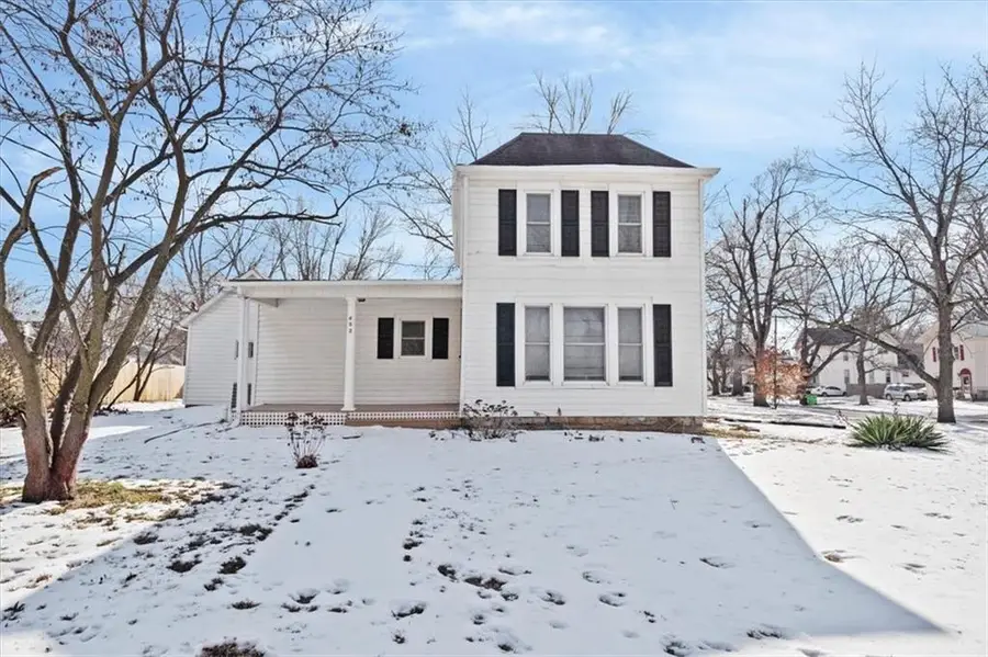 403 S Ash Street, Ottawa, KS 66067 - #2