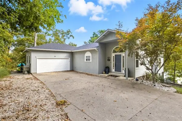 31 Good Oak Drive, Lake Ozark, MO 65049