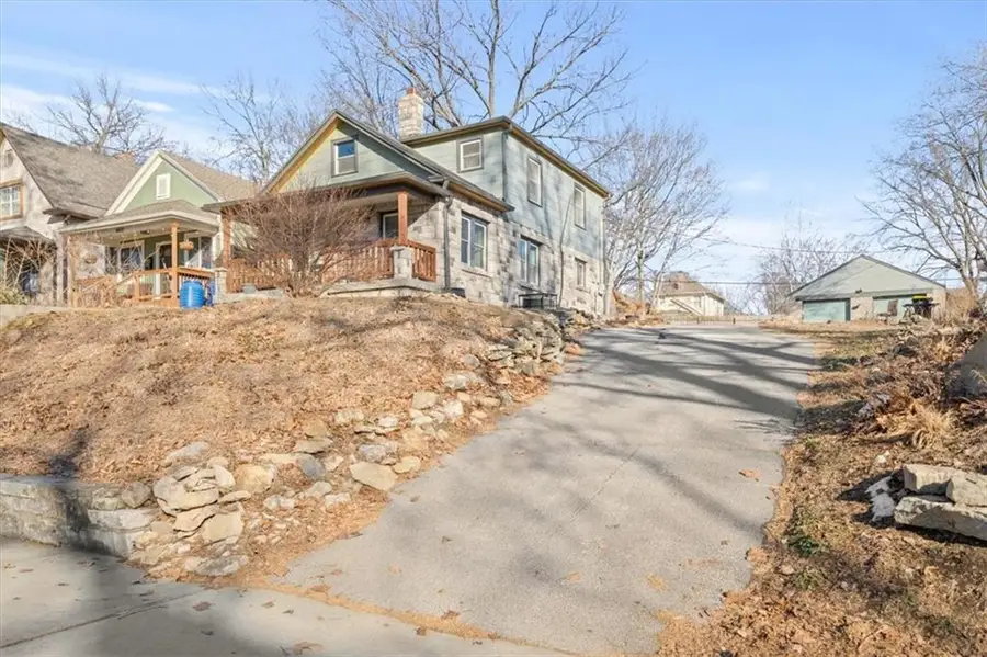 4423 Forest Avenue, Kansas City, MO 64110 - Image #3