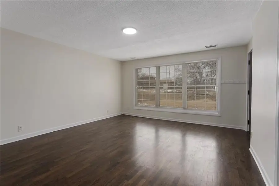 1219 NE 88th Street, Kansas City, MO 64155 - #3