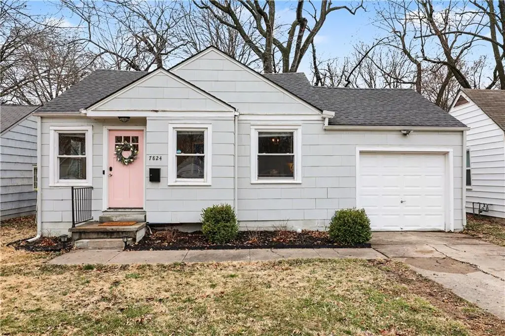 7824 Jefferson Street, Kansas City, MO 64114 - #1
