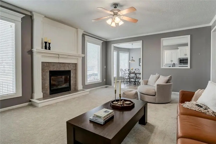 13721 Parkhill Street, Overland Park, KS 66221 - #3