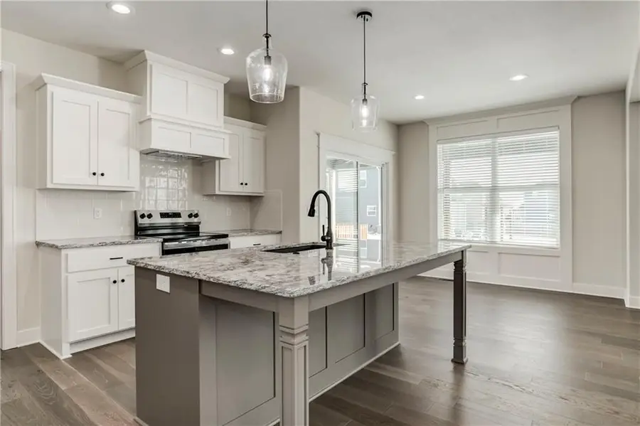 16965 S Brentwood Street, Olathe, KS 66062 - Image #3