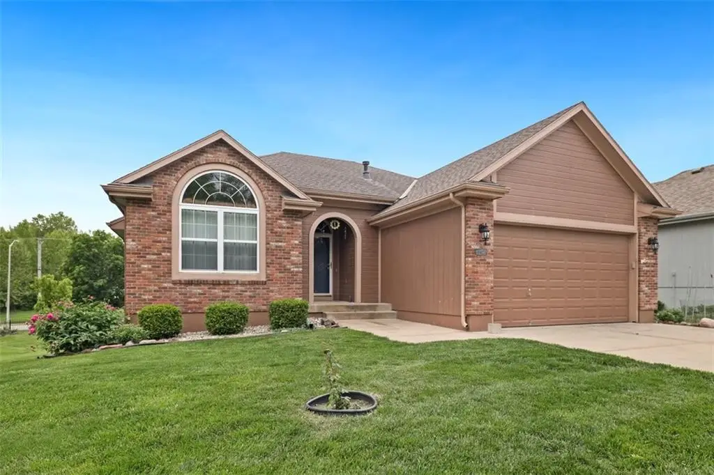 4421 NE 72nd Terrace, Kansas City, MO 64119 - #1