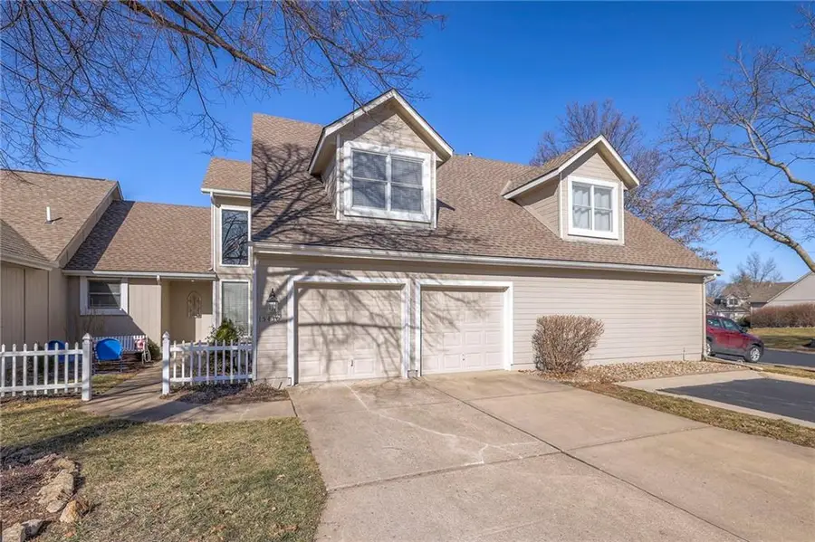 15430 Floyd Street, Overland Park, KS 66223 - #2